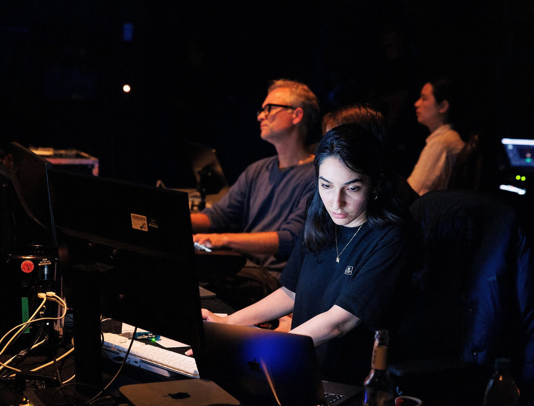 ZeitGenuss 2025 - Turns ZKM Sebastian Schottke und Negin Mozafari